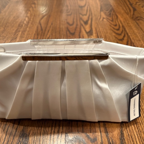 CHARMING TAILOR Clutch Evening Bag wedding/Bridal Prom - Picture 3 of 8